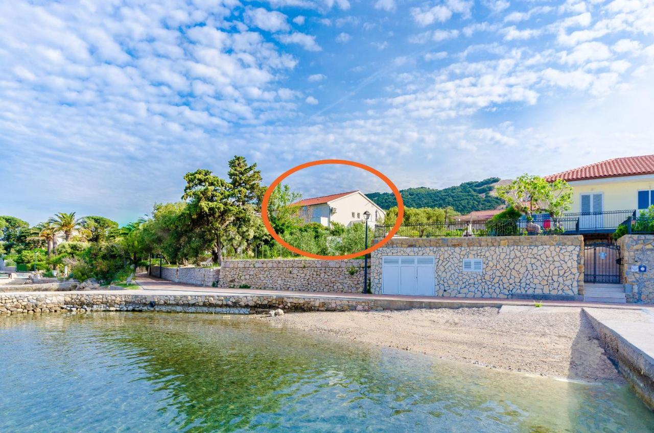 Apartments And Rooms Bianca Barbat na Rabu Exterior foto